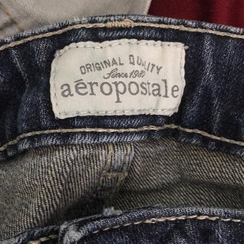 Aeropostale straight leg dark wash jeans